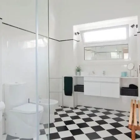 Well Located Apartment, * Lisbon